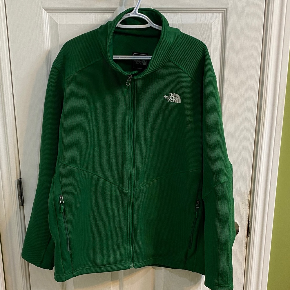 The North Face Men’s Green Full-Zip Fleece Jacket
